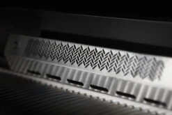 Napoleon Outdoor Küche Oasis Compact 105 Mit Prestige 500 Einbaugrill Und Einbau Sizzle Zone - Inkl. Arbeitsplatte Aus Feinsteinzeug -Napoleon Napoleon Oasis Compact P500 Heckbrenner