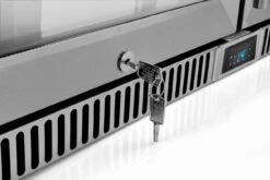 Napoleon Outdoor - Kühlschrank, 210 Liter, 2-türig Mit Doppelverglasung Und LED Beleuchtung - Wasserdicht Nach IP24 23 Napoleon Outdoor - Kühlschrank, 210 Liter, 2-türig Mit Doppelverglasung Und LED Beleuchtung - Wasserdicht Nach IP24 -Napoleon Napoleon Outdoor Kueche Kuehlschrank 2 tuerig Schloss