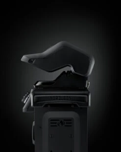 Napoleon Phantom Rogue SE 425 Gasgrill, Mattschwarz Mit Sizzle Zone Und Heckbrenner - Modell 2023 -Napoleon Napoleon Phantom Rogue RSE425SIBK 1PHM Detail Lid