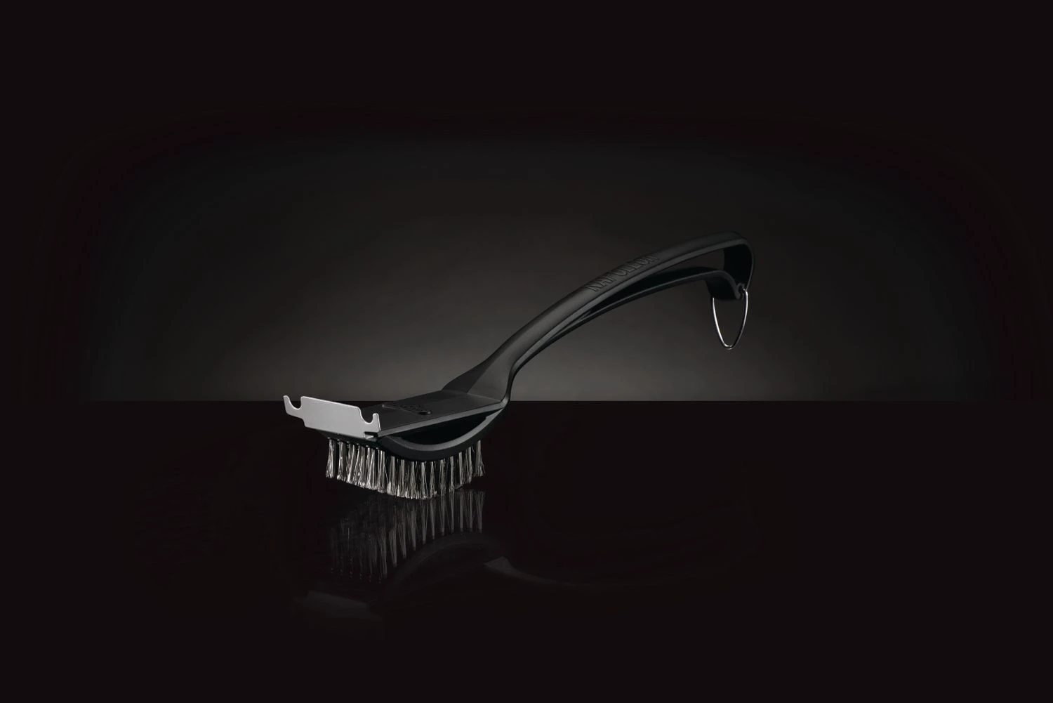 Napoleon Grillbürste Mit Edelstahlborsten Und Grillschaber 1 Napoleon Grillbürste Mit Edelstahlborsten Und Grillschaber